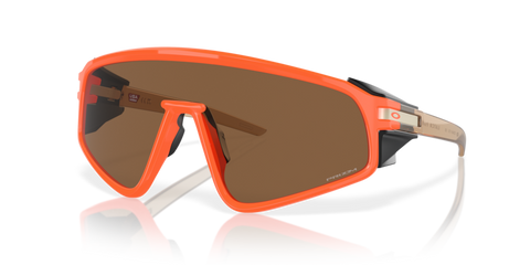 Oakley OO9404 Latch Panel Sunglasses